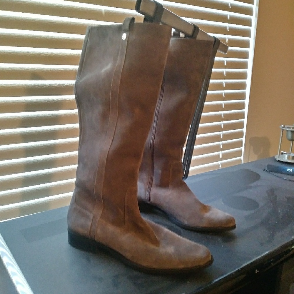 Womens size 11 calvin klein gray suede boot